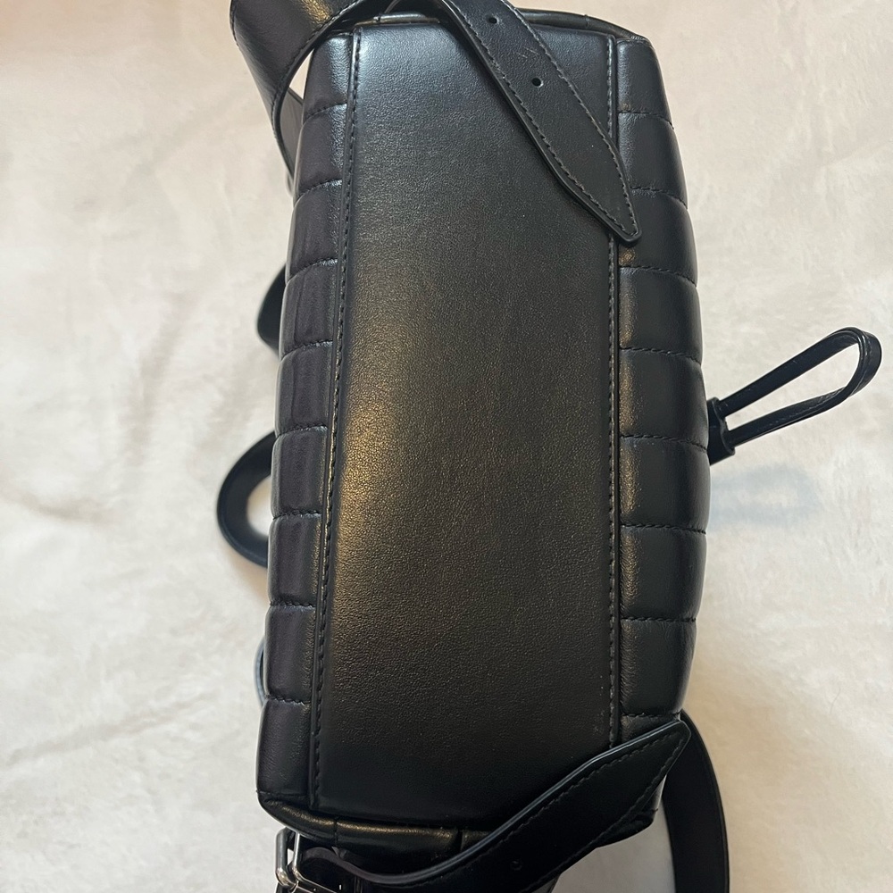 Saint Laurent small loulou quilted backpack - Picture 8 of 14